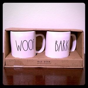Rae Dunn Mug Set
